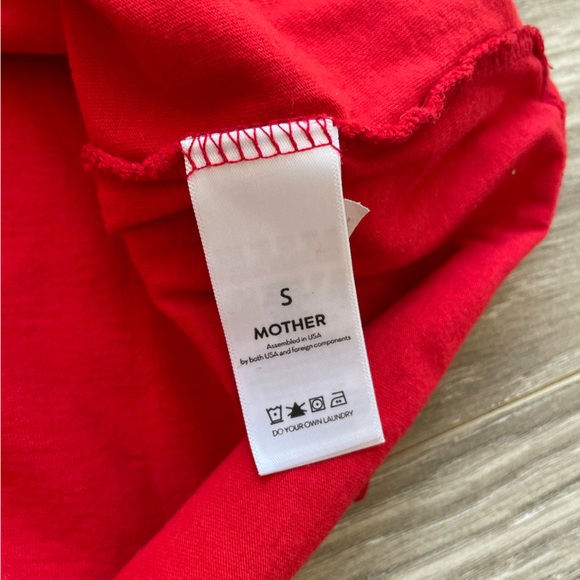 MOTHER The Lil Goodie Goodie Graphic Tshirt Mother Script Red Sz S 100% Cotton - Picture 6 of 7